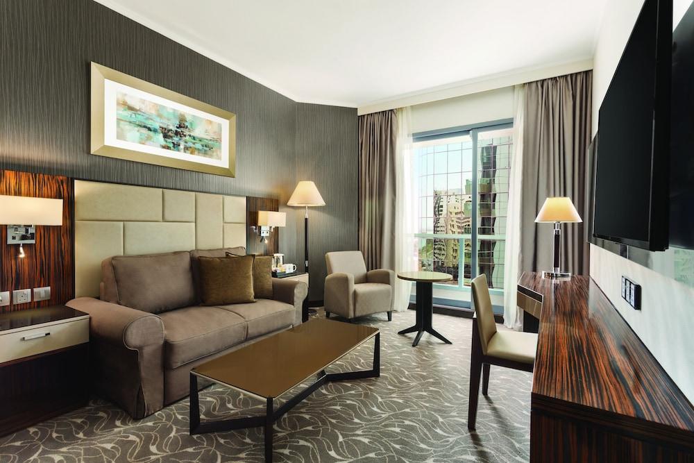 Hawthorn Extended Stay By Wyndham Abu Dhabi City Center Екстер'єр фото