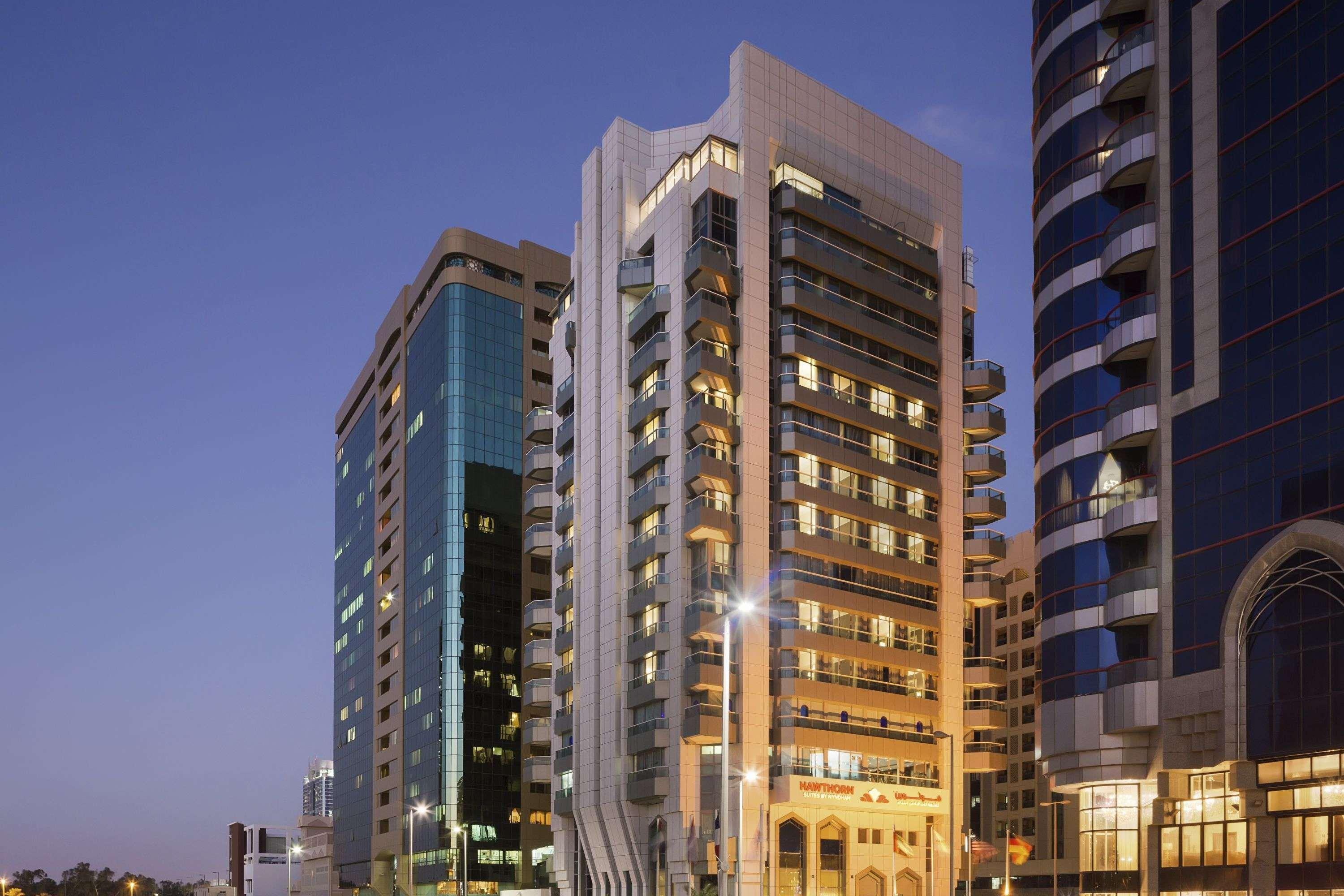 Hawthorn Extended Stay By Wyndham Abu Dhabi City Center Екстер'єр фото