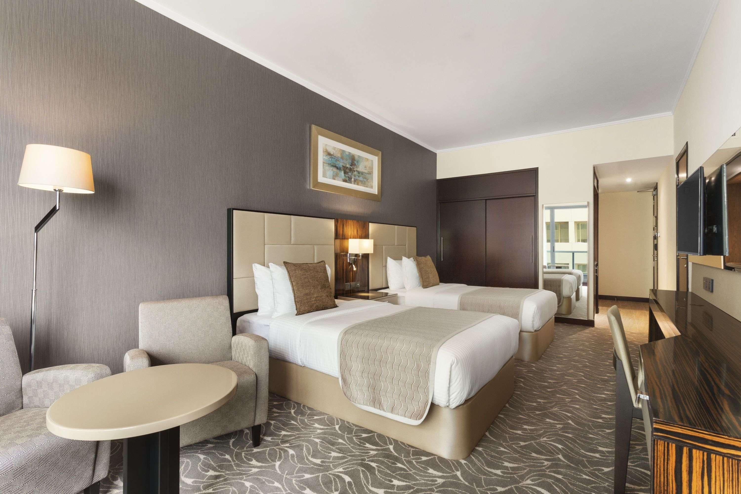 Hawthorn Extended Stay By Wyndham Abu Dhabi City Center Екстер'єр фото