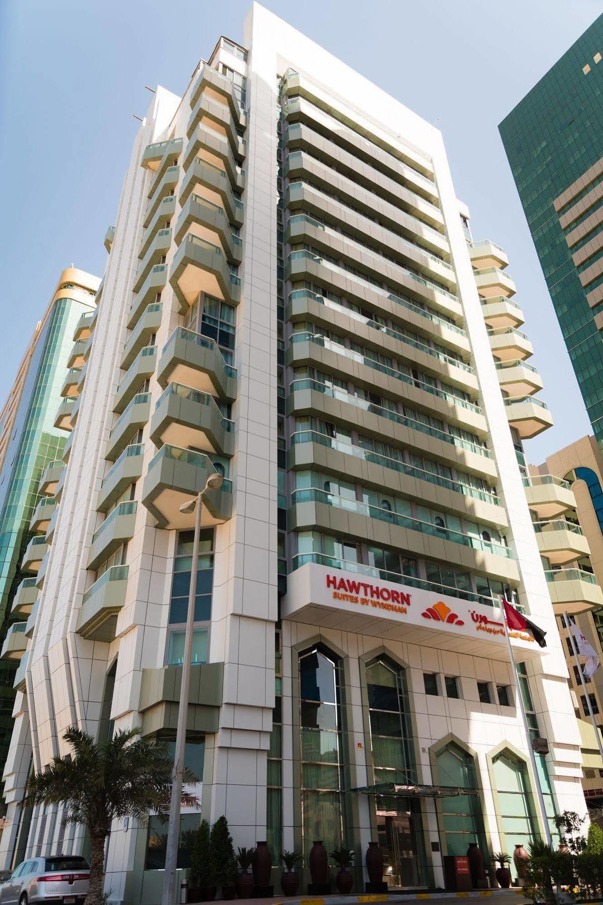 Hawthorn Extended Stay By Wyndham Abu Dhabi City Center Екстер'єр фото