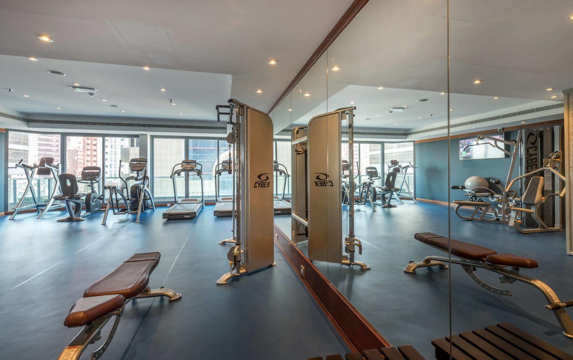Hawthorn Extended Stay By Wyndham Abu Dhabi City Center Екстер'єр фото